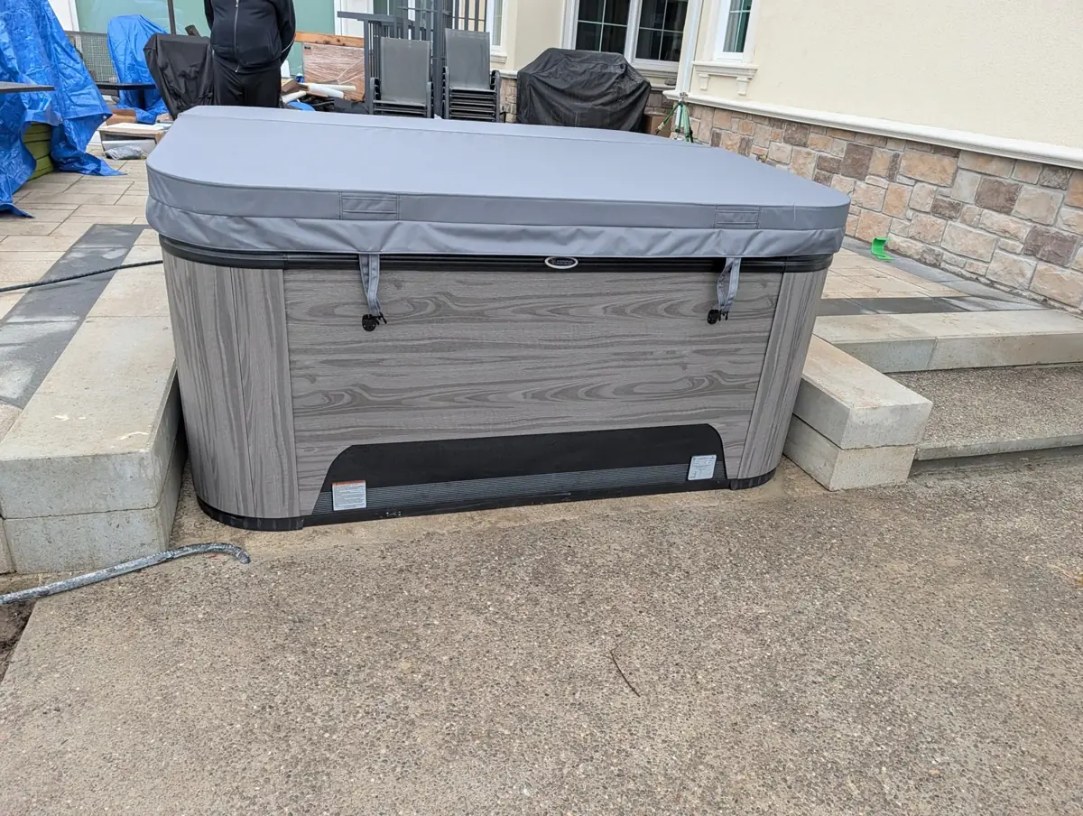 Concrete pad delivery in nearby Brampton