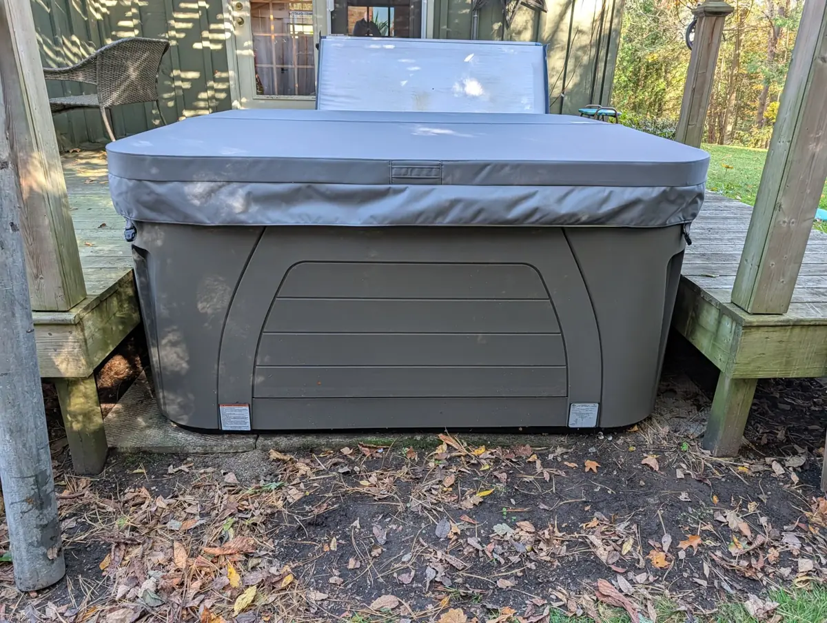 Under-deck placement in Uxbridge